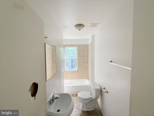 2426 ETTING ST, Baltimore, MD 21217