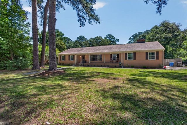 2321 Bidgood DR, Portsmouth, VA 23703