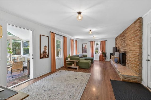 2321 Bidgood DR, Portsmouth, VA 23703