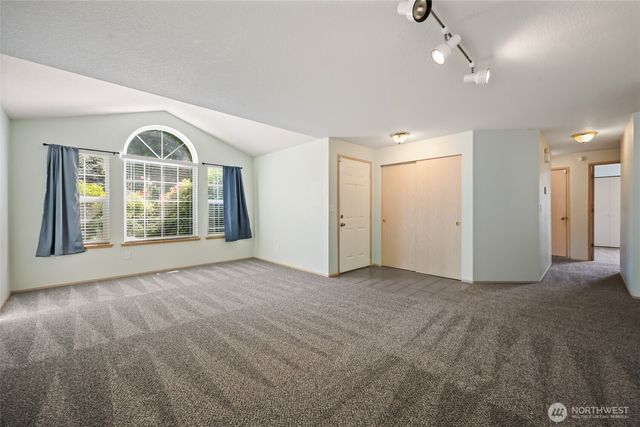 1618 Mapleridge Drive NE, Olympia, WA 98506