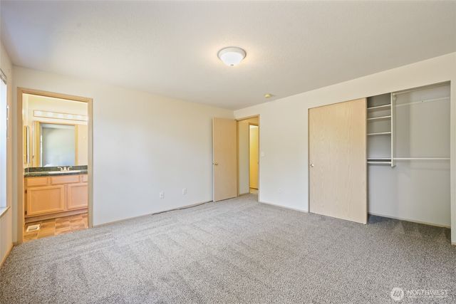 1618 Mapleridge Drive NE, Olympia, WA 98506