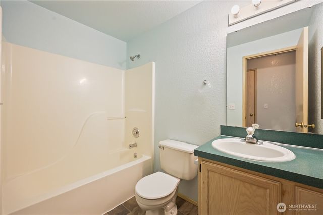 1618 Mapleridge Drive NE, Olympia, WA 98506