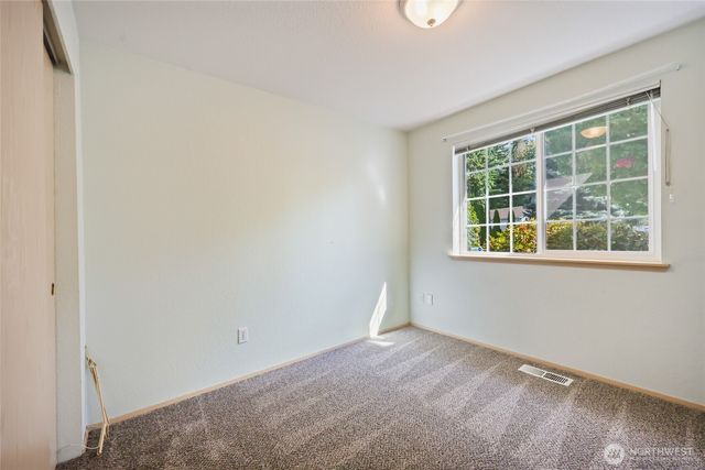 1618 Mapleridge Drive NE, Olympia, WA 98506