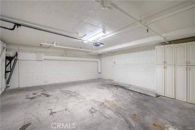 11954 Mayfield Avenue 3, Los Angeles, CA 90049