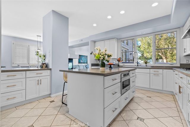 10811 Baile Avenue, Chatsworth, CA 91311