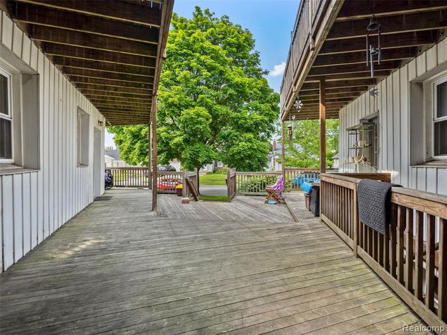 146 E Hazelhurst Street 6, Ferndale, MI 48220