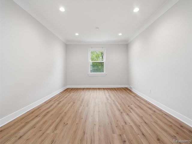 146 E Hazelhurst Street 6, Ferndale, MI 48220