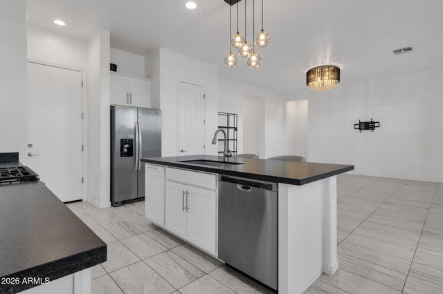 3091 S SOHO Lane, Chandler, AZ 85286