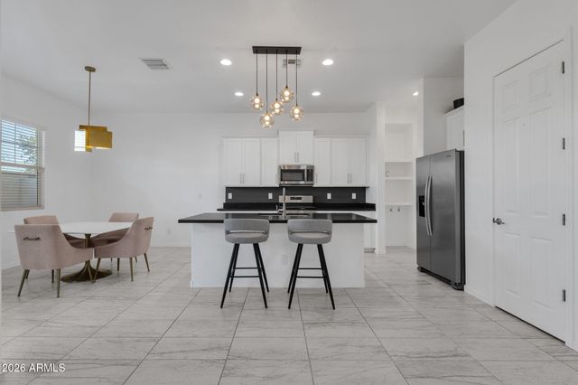 3091 S SOHO Lane, Chandler, AZ 85286