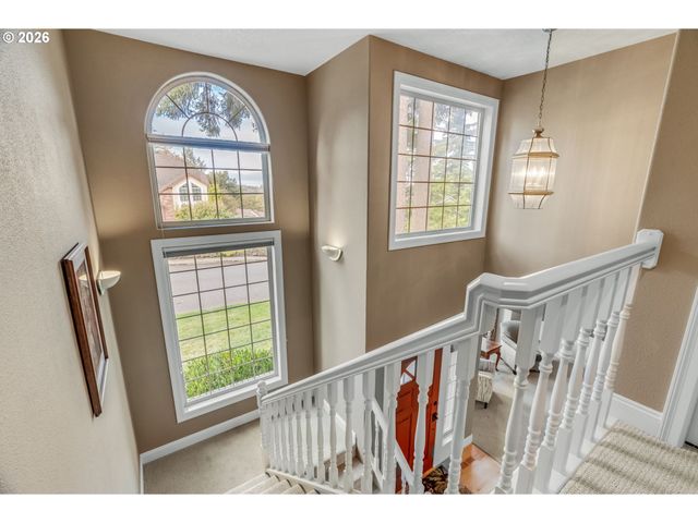 8056 Se 141ST Ave, Portland, OR 97236