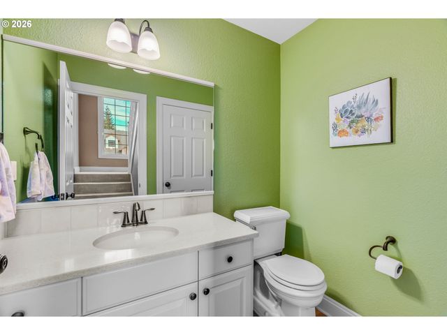 8056 Se 141ST Ave, Portland, OR 97236
