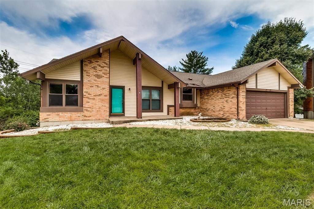 112 Dunham Court, Unincorporated, MO 63304