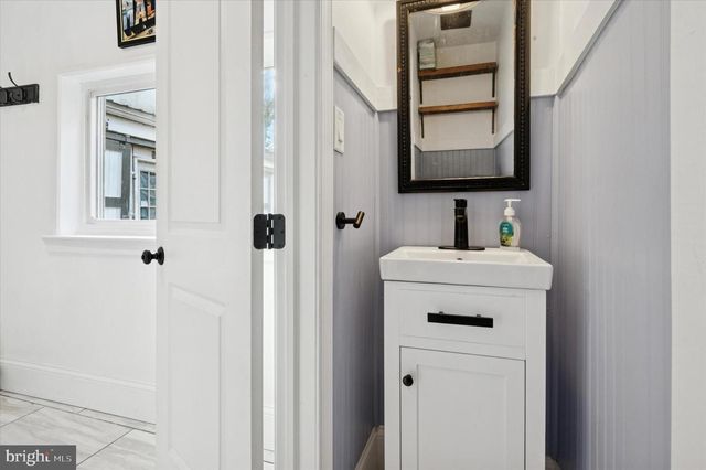 54 W HAINES ST, Philadelphia, PA 19144