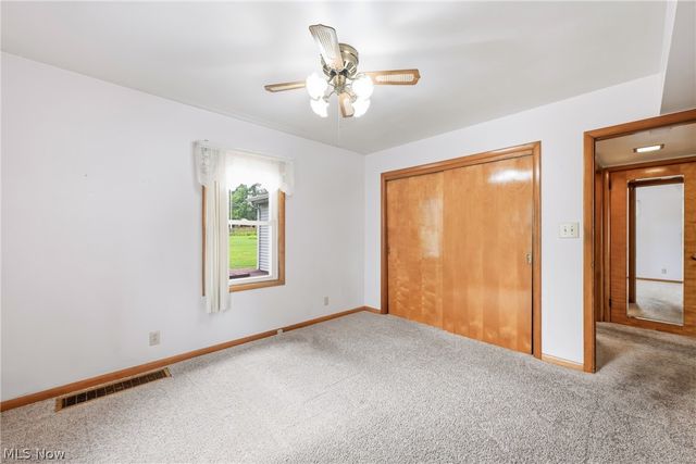 2325 North Road, Warren, OH 44483