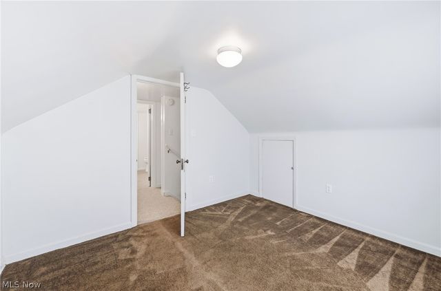 2325 North Road, Warren, OH 44483