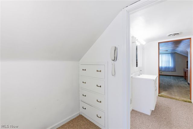 2325 North Road, Warren, OH 44483