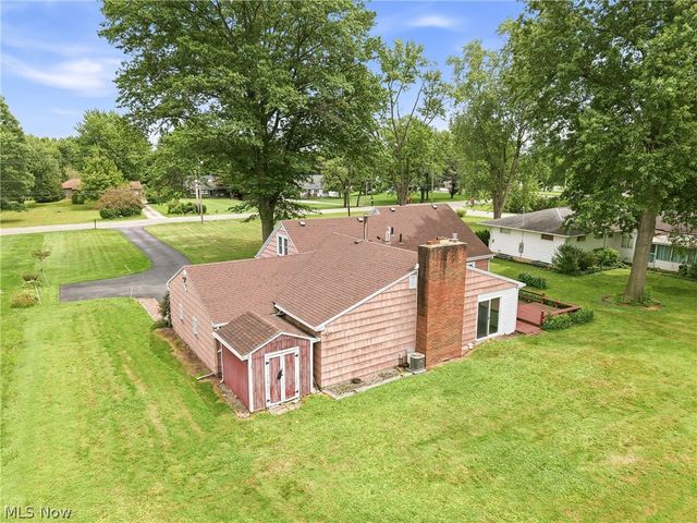 2325 North Road, Warren, OH 44483