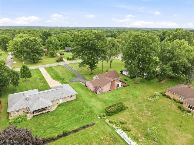 2325 North Road, Warren, OH 44483