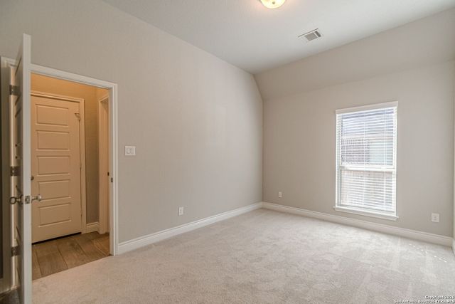 8826 Haystack Rd, San Antonio, TX 78254