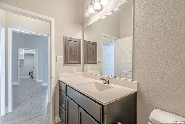 8826 Haystack Rd, San Antonio, TX 78254