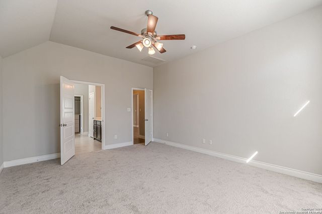 8826 Haystack Rd, San Antonio, TX 78254