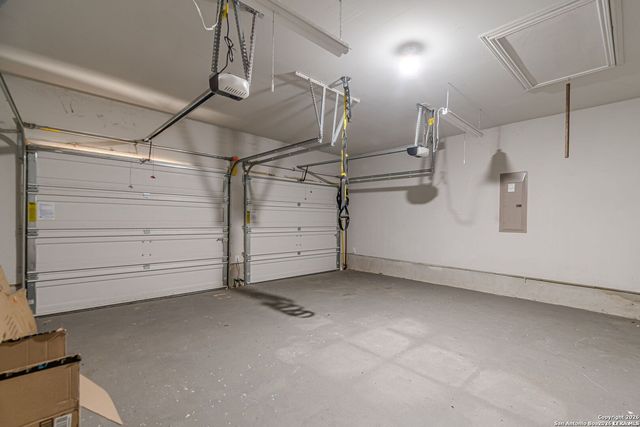 8826 Haystack Rd, San Antonio, TX 78254