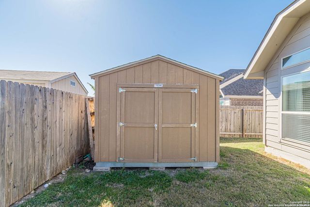 8826 Haystack Rd, San Antonio, TX 78254