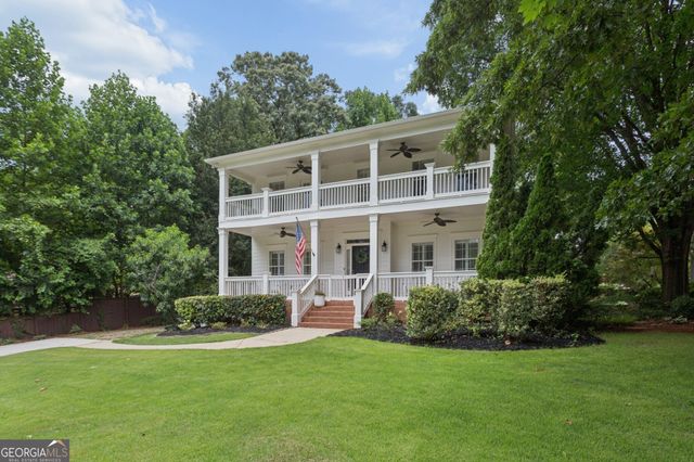 1875 La Dawn Lane NW, Atlanta, GA 30318