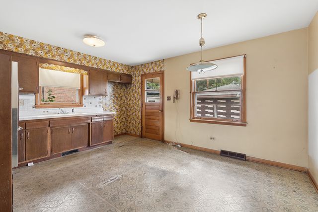 4425 W Jean Street, Alsip, IL 60803