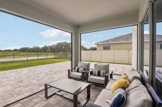 6076 WANDERING WILLOW DRIVE, Wesley Chapel, FL 33545