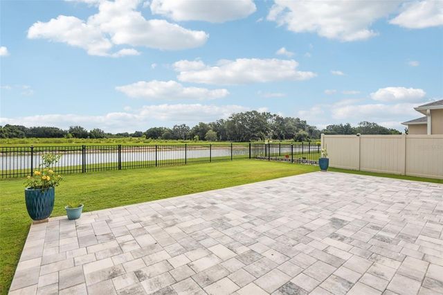 6076 WANDERING WILLOW DRIVE, Wesley Chapel, FL 33545