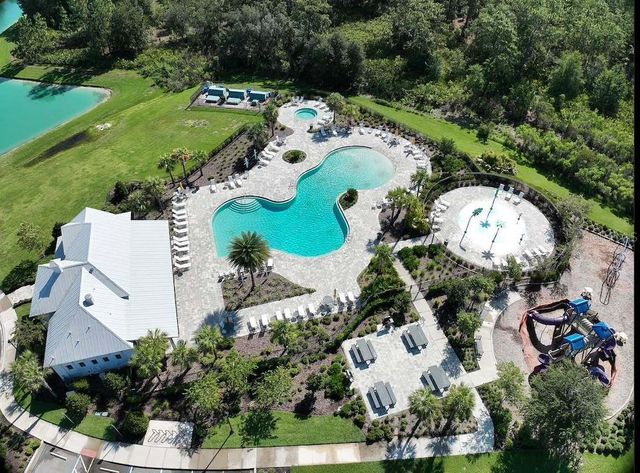 6076 WANDERING WILLOW DRIVE, Wesley Chapel, FL 33545