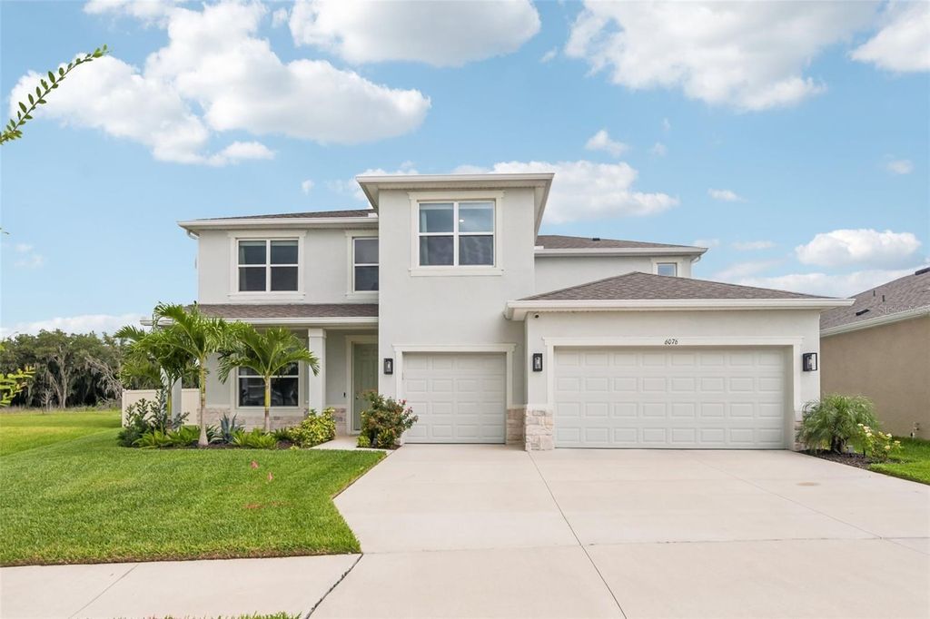 6076 WANDERING WILLOW DRIVE, Wesley Chapel, FL 33545
