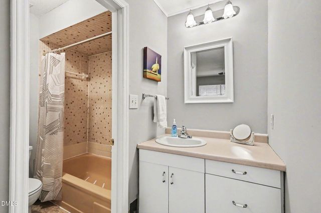 6407 New Market Way, Raleigh, NC 27615