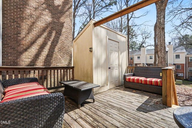 6407 New Market Way, Raleigh, NC 27615