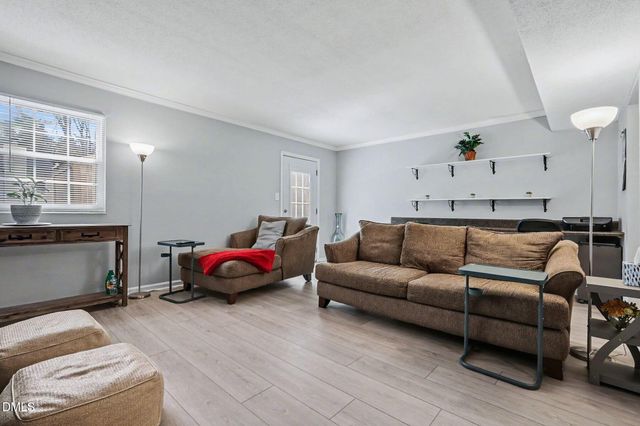 6407 New Market Way, Raleigh, NC 27615