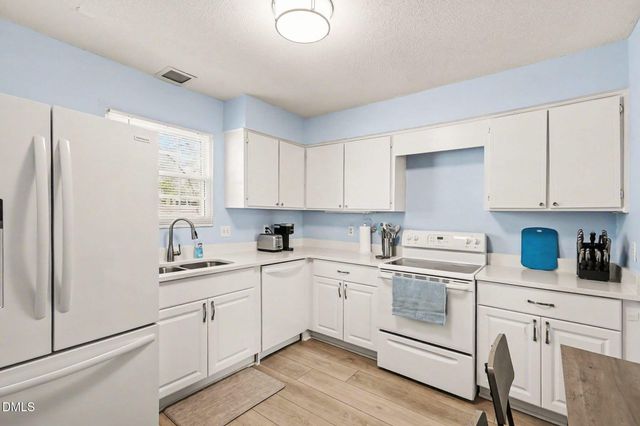 6407 New Market Way, Raleigh, NC 27615