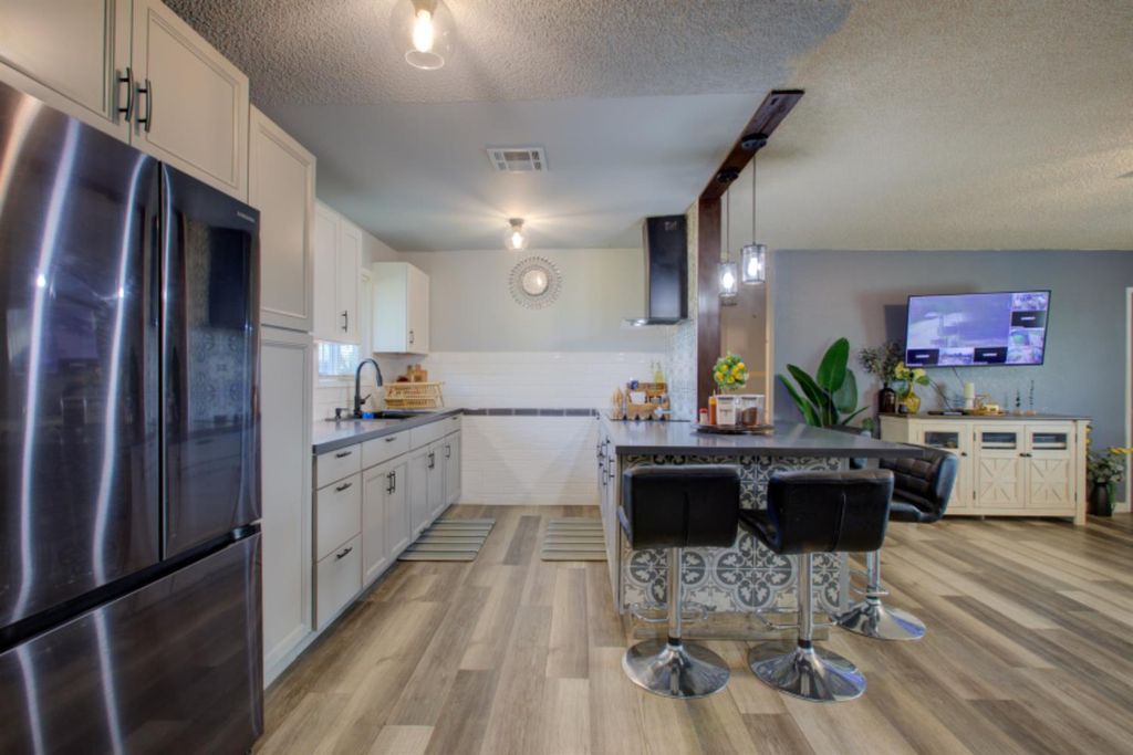 Image 15 of property listing at 7139 Center # 7141, Winton, CA 95388