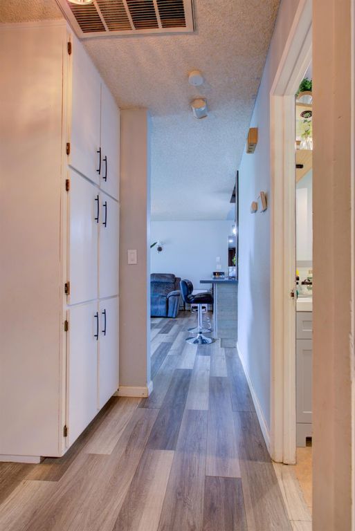 Image 24 of property listing at 7139 Center # 7141, Winton, CA 95388