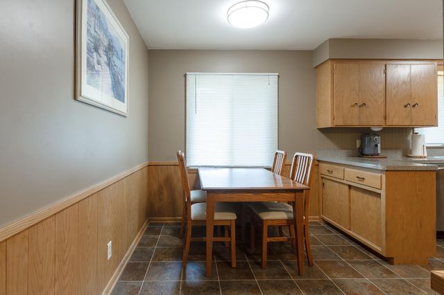 2145 Zealand Avenue N, Golden Valley, MN 55427