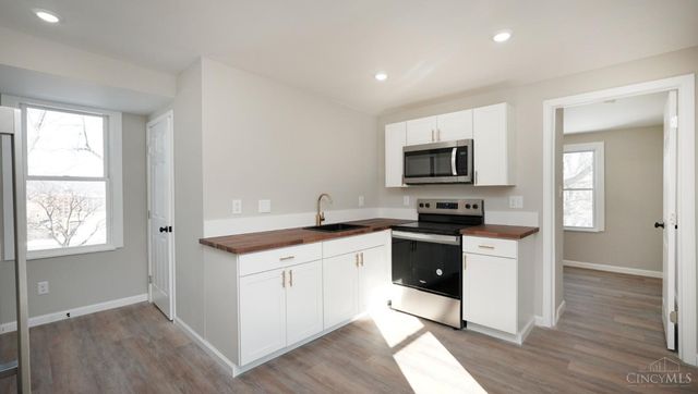 1104 Kottman Street, Cincinnati, OH 45214