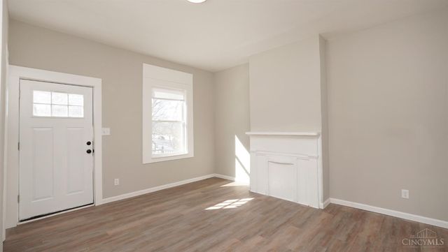 1104 Kottman Street, Cincinnati, OH 45214