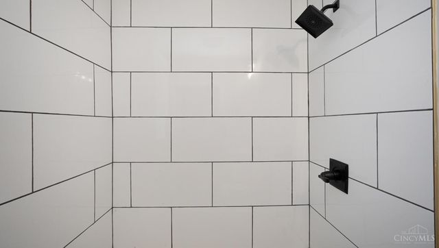 1104 Kottman Street, Cincinnati, OH 45214