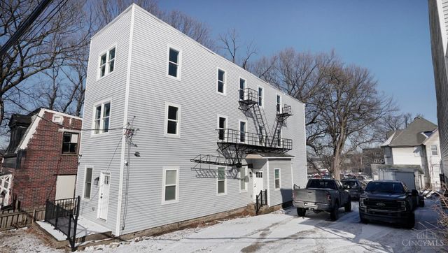 1104 Kottman Street, Cincinnati, OH 45214