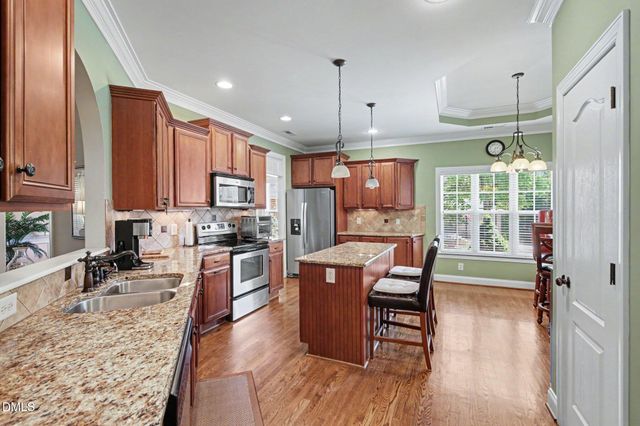 5337 Mckinney Court, Walkertown, NC 27051