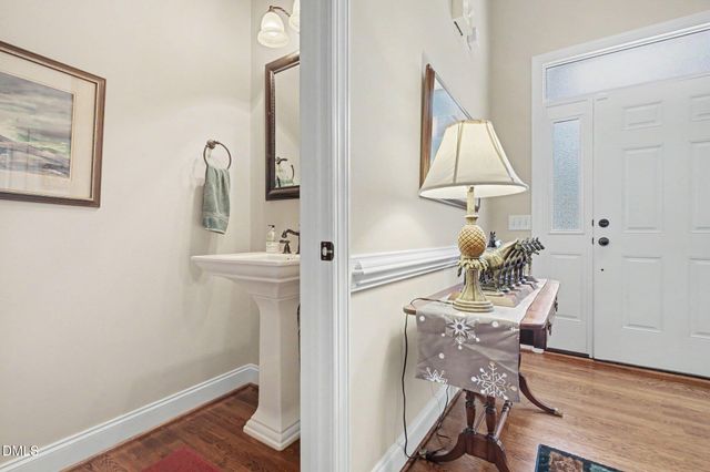 5337 Mckinney Court, Walkertown, NC 27051
