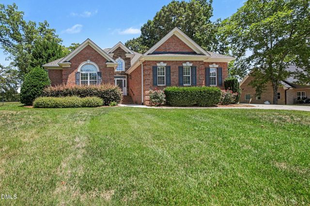 5337 Mckinney Court, Walkertown, NC 27051
