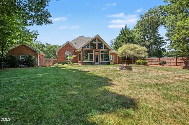 5337 Mckinney Court, Walkertown, NC 27051