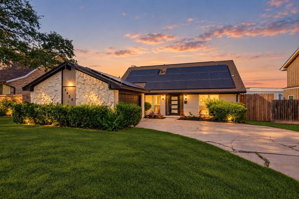 1424 Stagecoach Drive, Richardson, TX 75080