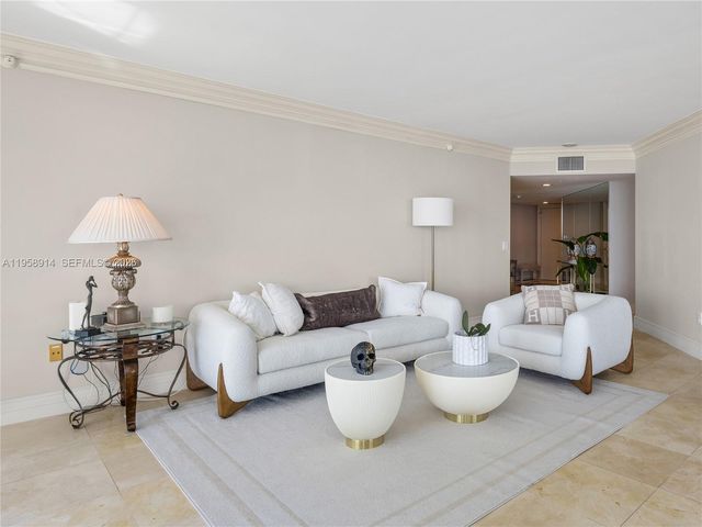 16711 Collins Ave 2007, Sunny Isles Beach, FL 33160